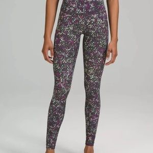 Lululemon Athletica - Wunder Under High Rise Legging - Fleur Motion Multi